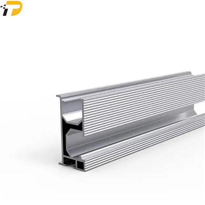 Aluminium rail op zonne-energie